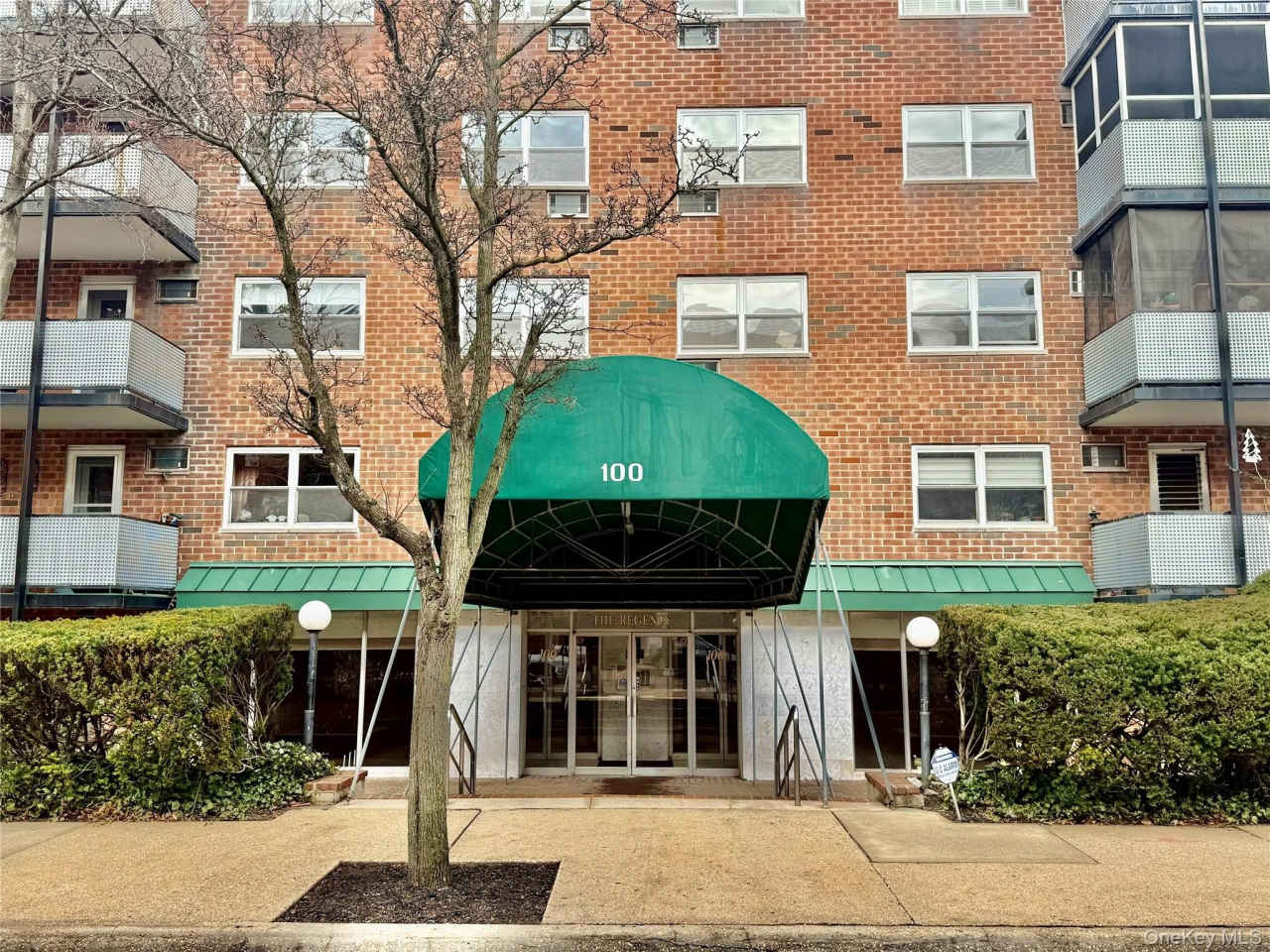 100 Lincoln Avenue unit: 5C