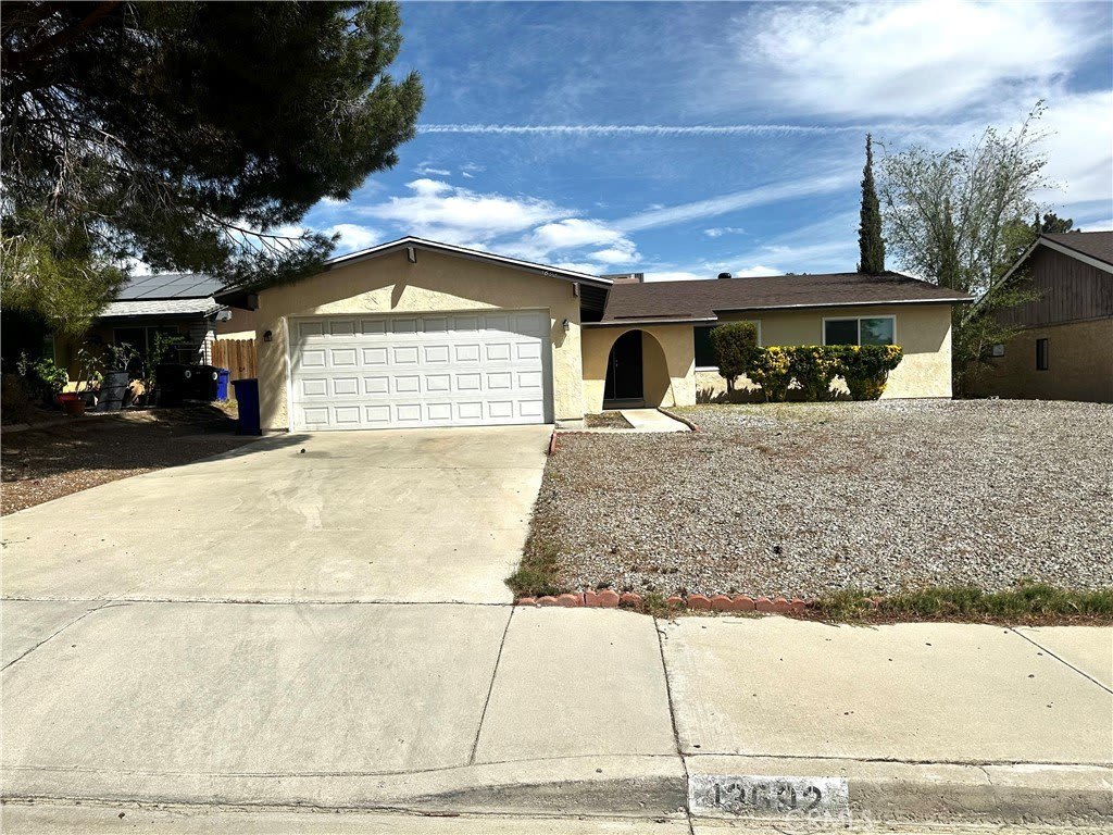13692 Oakmont Drive
