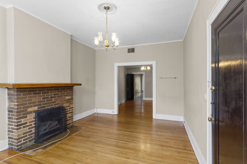 1109 East Genesee Street - 1