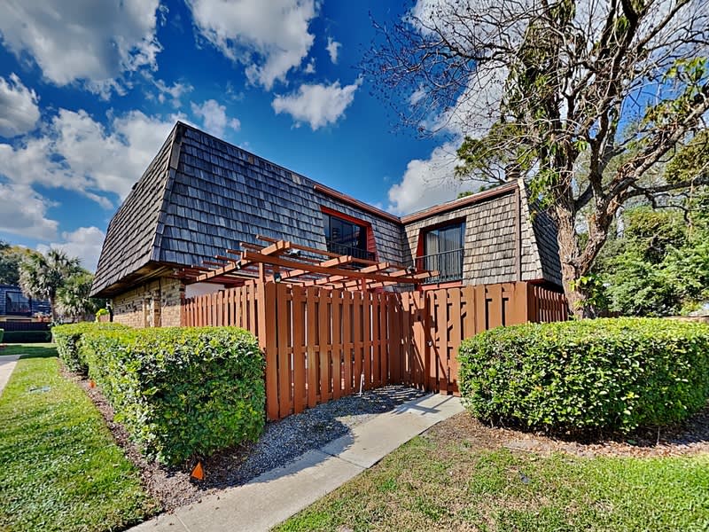 1507 Winter Green Blvd