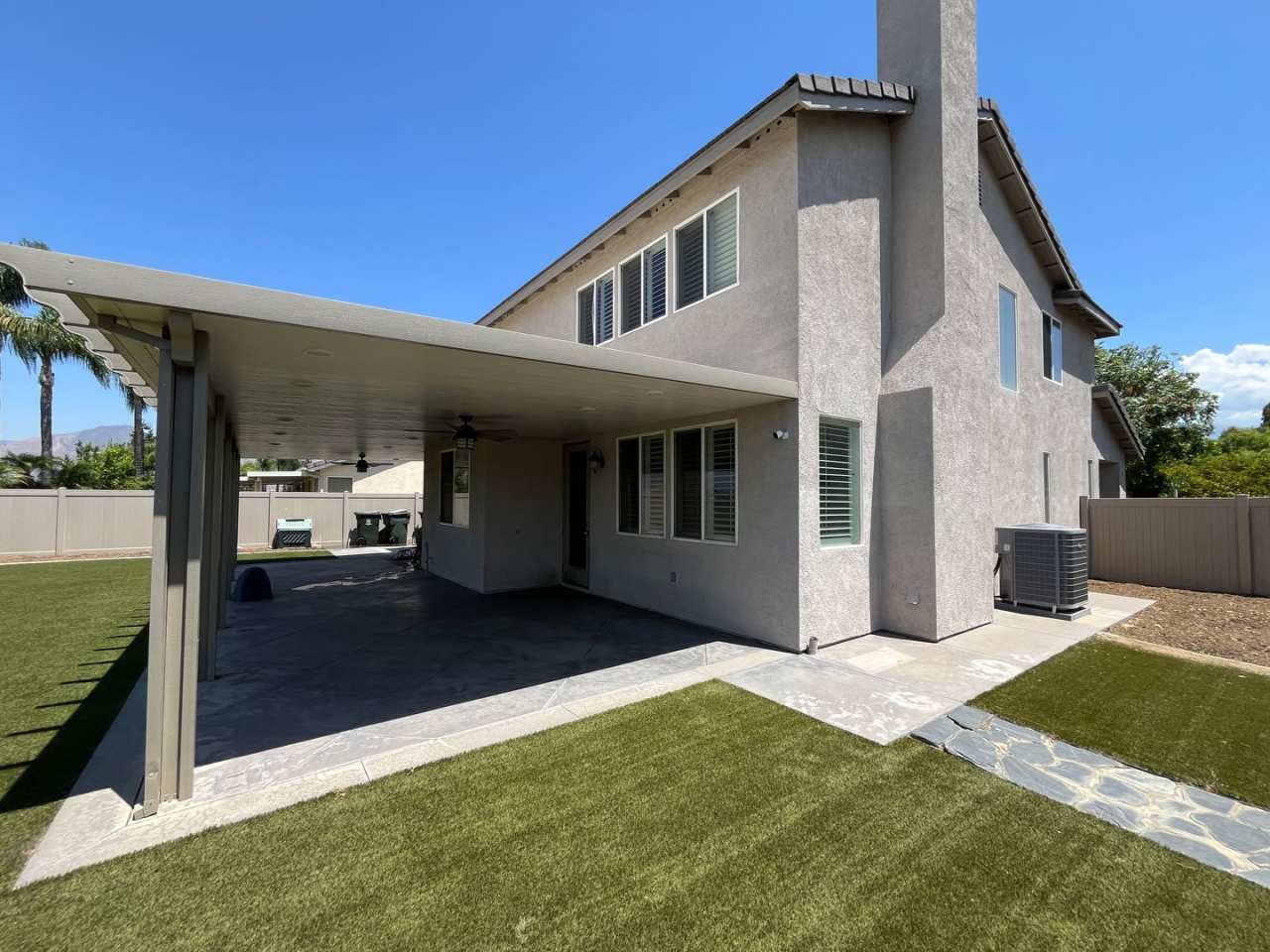 Two-Story 4-Bedroom Cul-de-Sac Home in the Redlands University Grove Community!