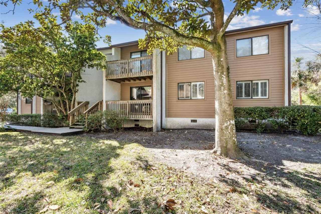Charming 1BR Condo – Walk to the Beach! First Floor Unit with Upgrades  Amenities