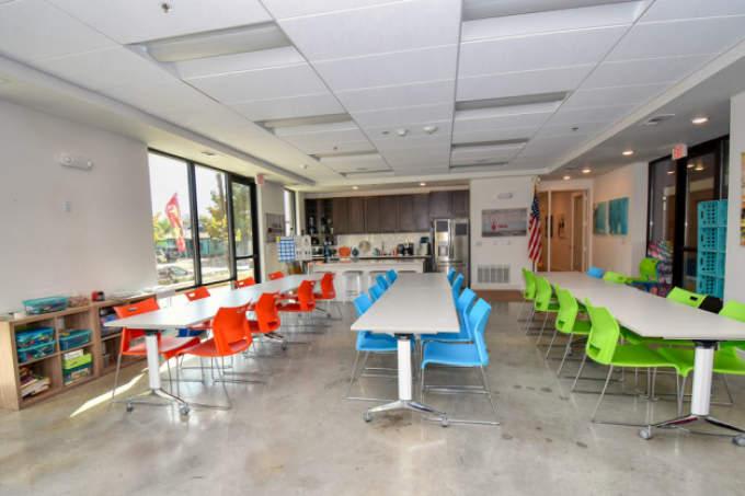 1638 E 2nd St, #1190