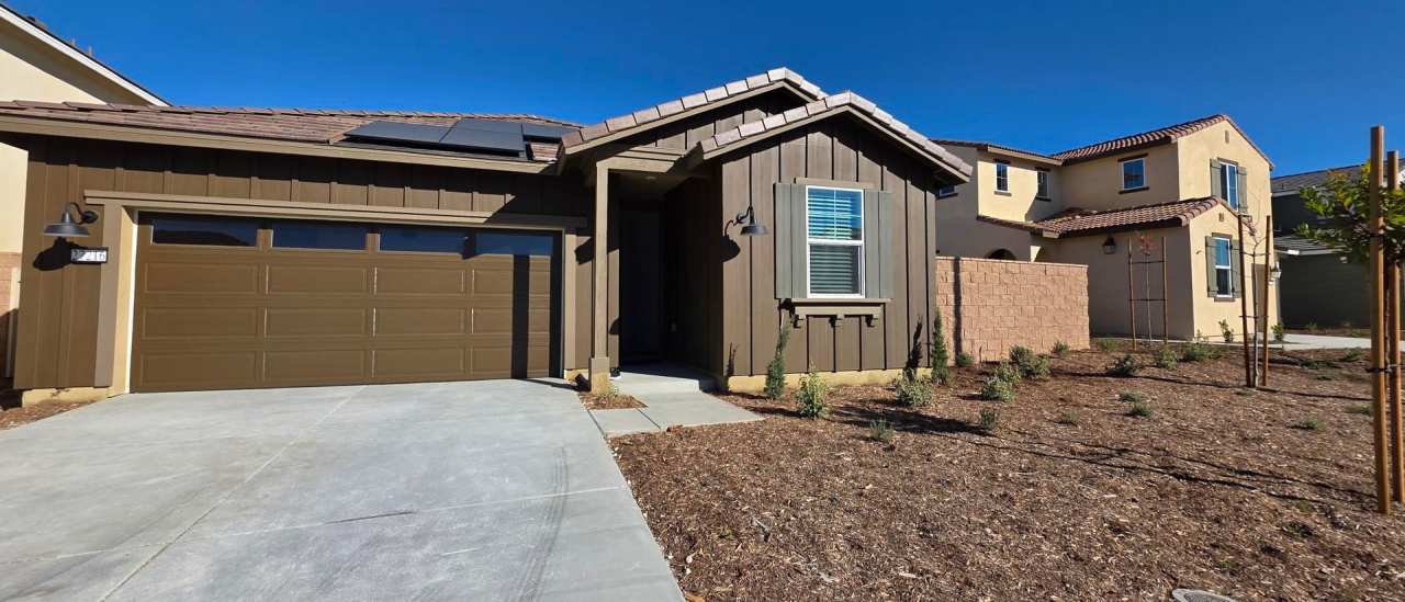 Welcome Home!! Brand New Build Solar Rental in the Heart of Menifee!