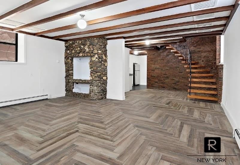 1075 Grant Avenue unit: 1