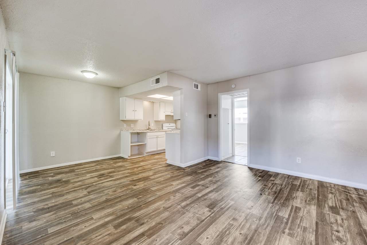 Hart House Apartments