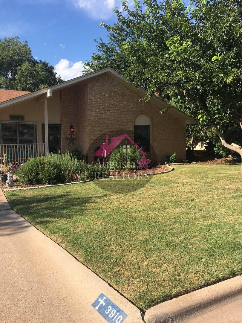 Gorgeous 3 bedroom home in Wylie district!