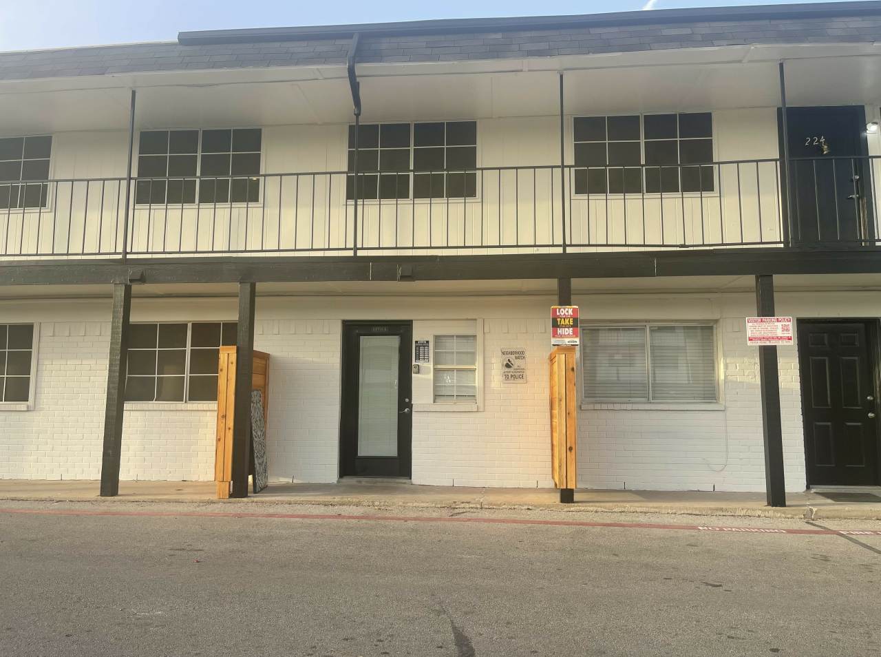 Villa Ladera Apartments