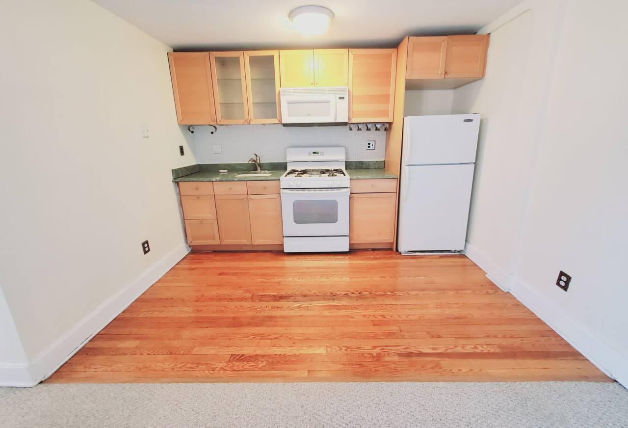 22 Glenbrook Road