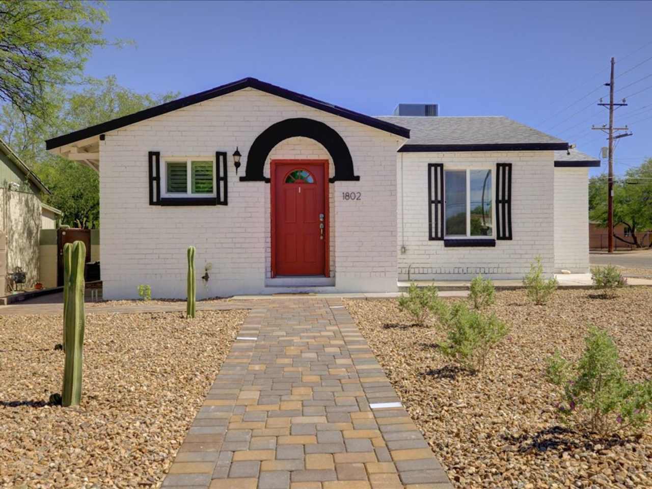 Unique and Central 4 Bed/2 Bath!