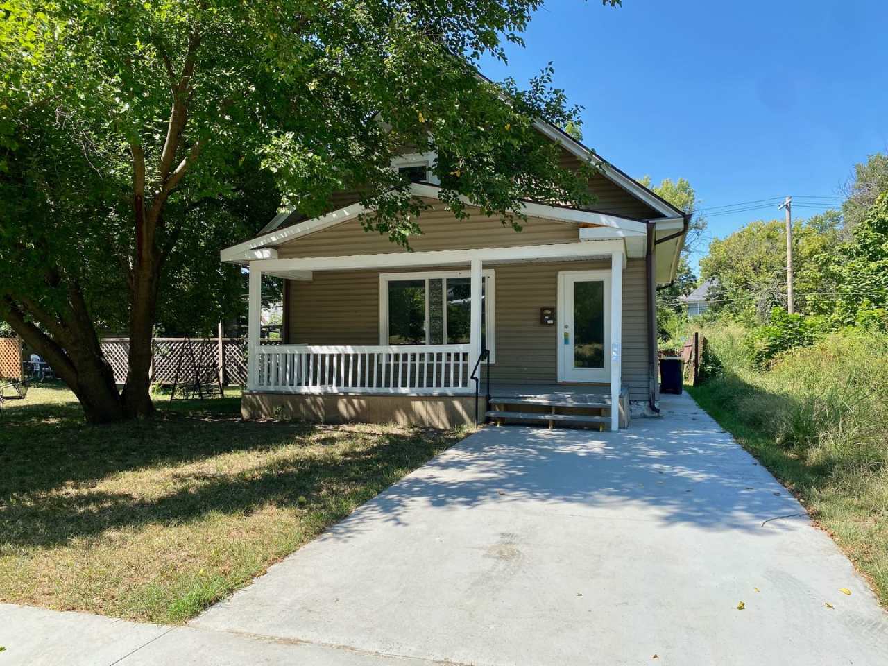 Beautifully Updated 4 Bed 2 Bath Home!