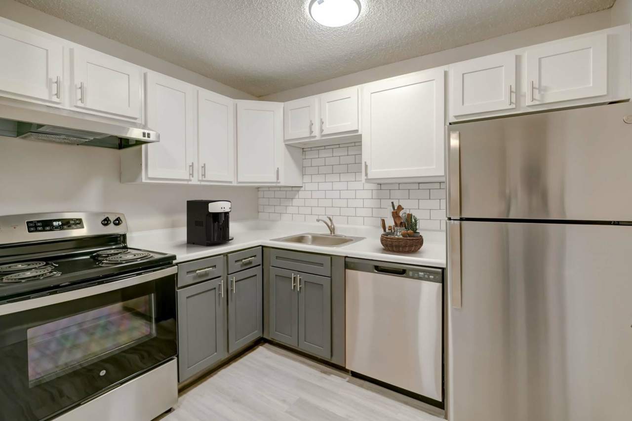 Kalo Broadmoor Terrace