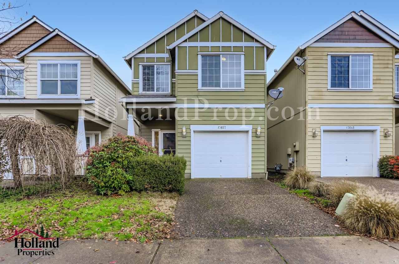 3 Bed 2.5 Bath Beaverton Home!
