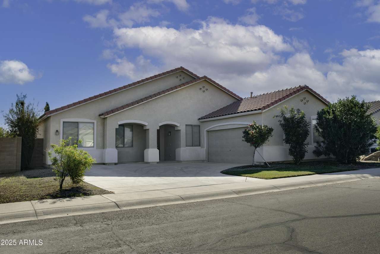 46011 W Keller Drive