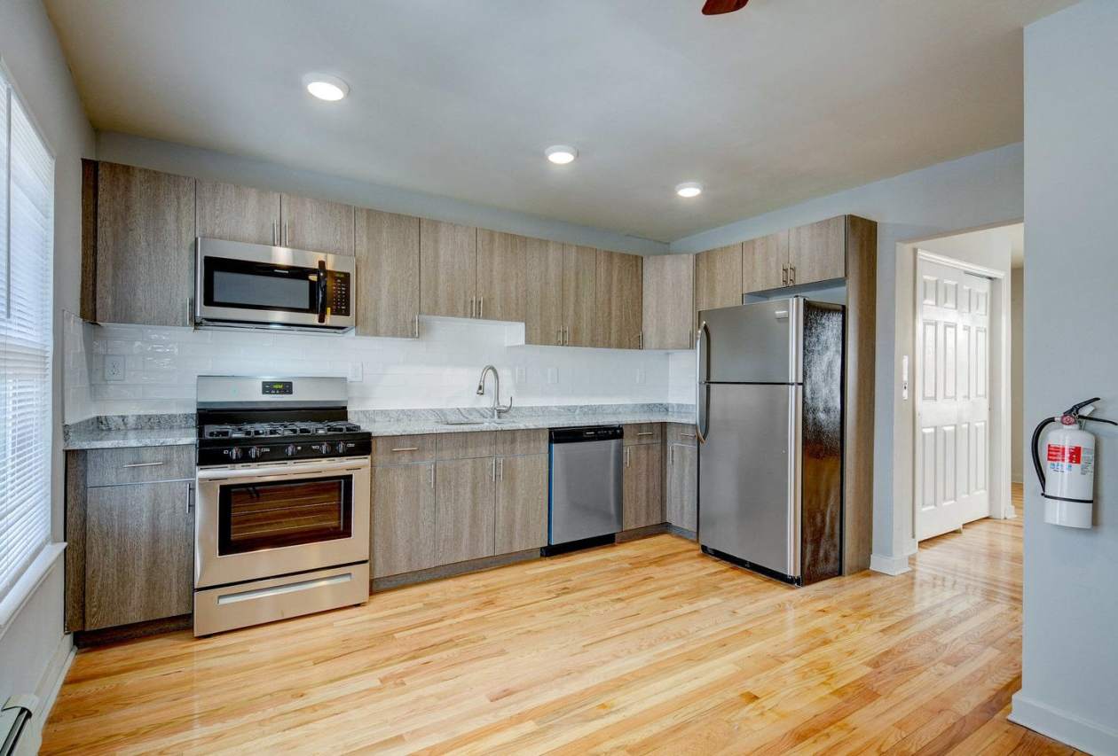 Franklin Manor Apartments