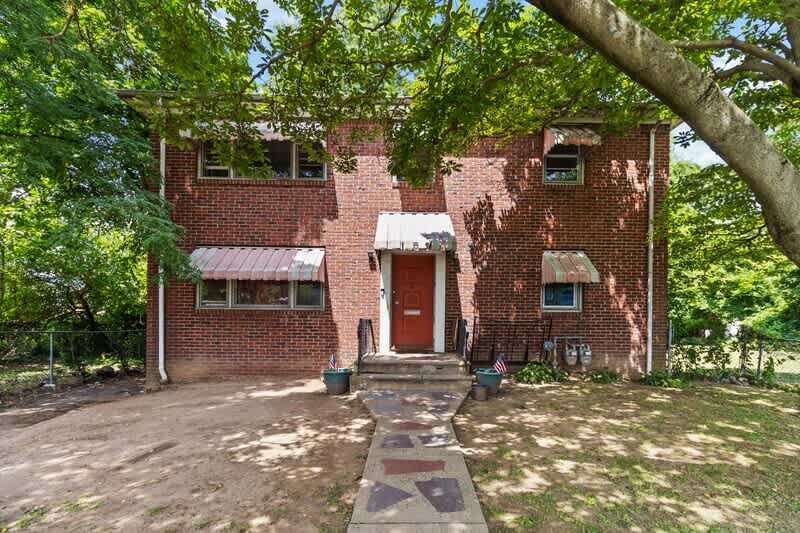 167 South Munn Avenue