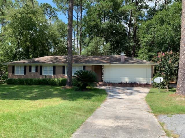 Price Drop!!! Large 3 Bedroom/2 Bath Home