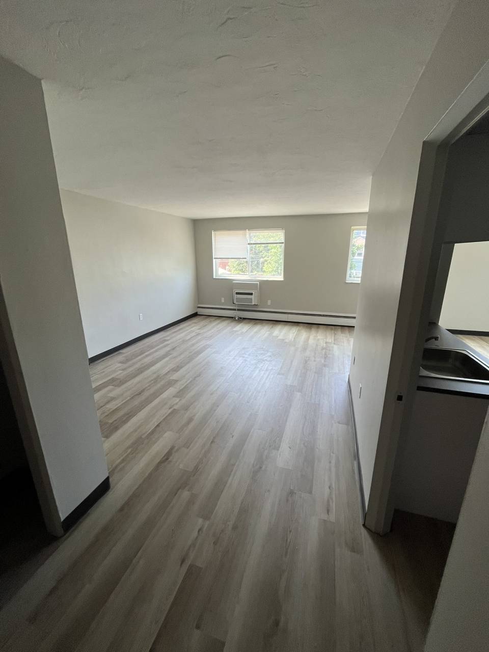 17731 Lakeshore Boulevard - 5