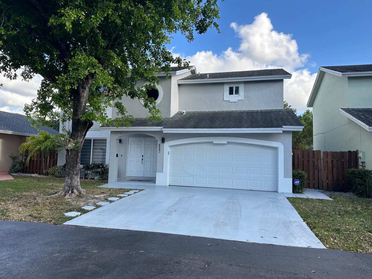 9960 Northwest 10 Terrace