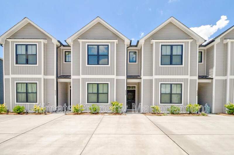 8312 Paramount Point