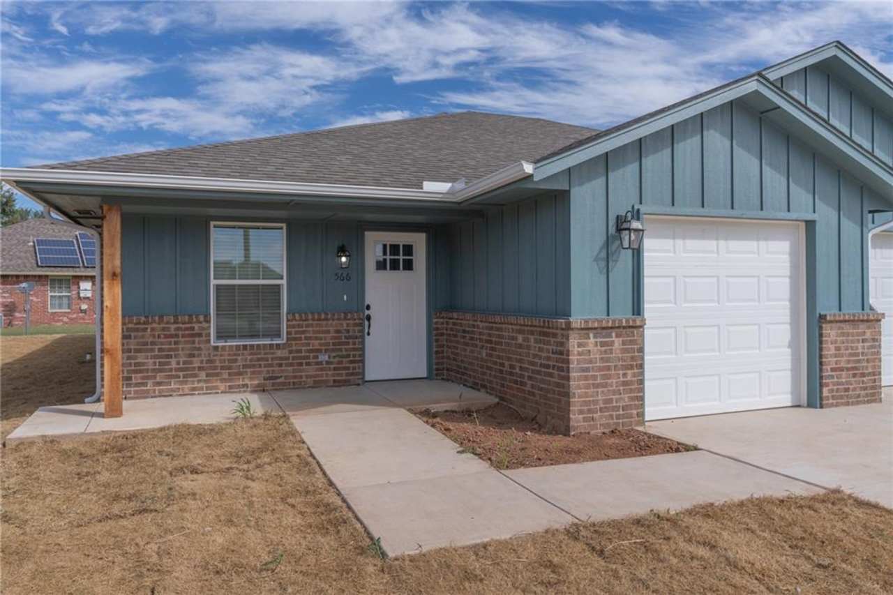 Brand New Duplex in Newcastle-Close to Casino