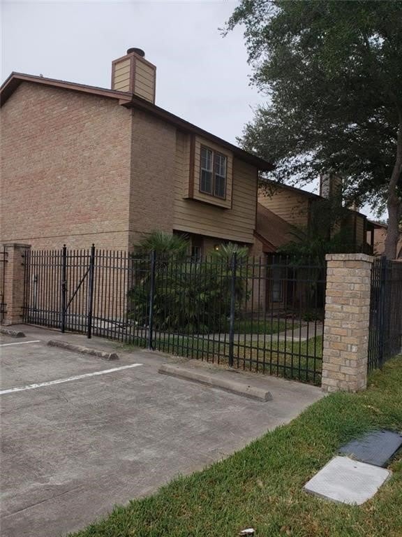 7130 Everhart unit: 8