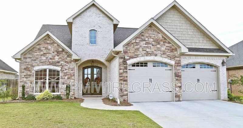 110 Hallhill Court