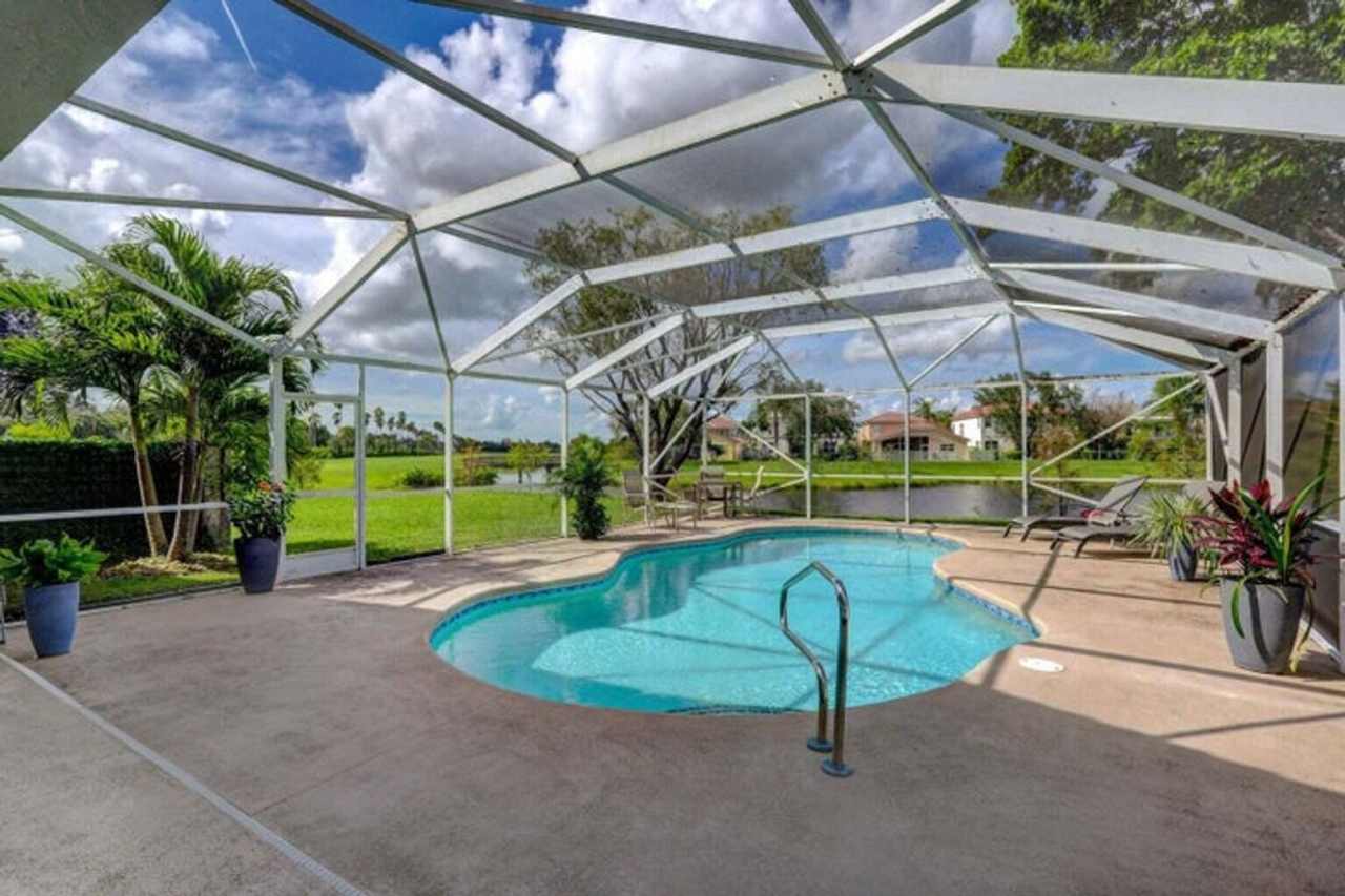 15151 Banbury Way, Wellington, FL 33414