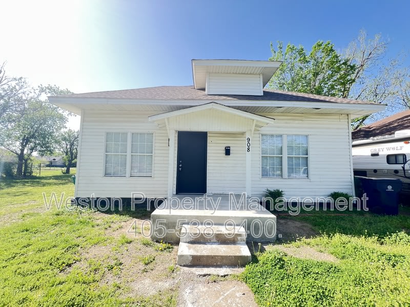 908 Northwest 95th Street