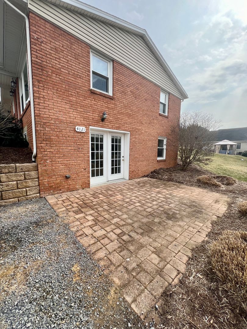 Basement Apartment for Rent