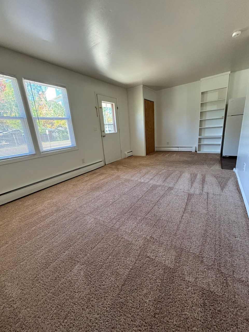 728 Waskin Drive Apt B