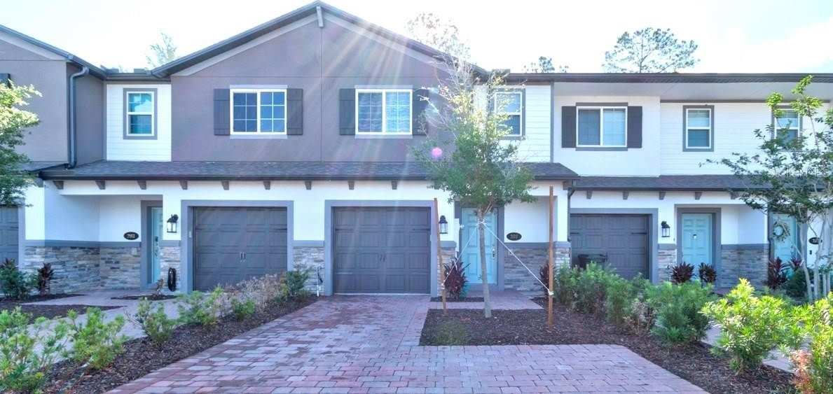 287 CAPE HONEYSUCKLE PLACE