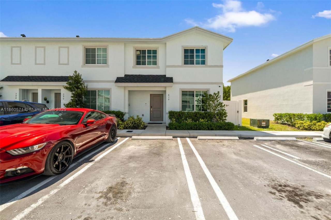 610 Northwest 11th Avenue