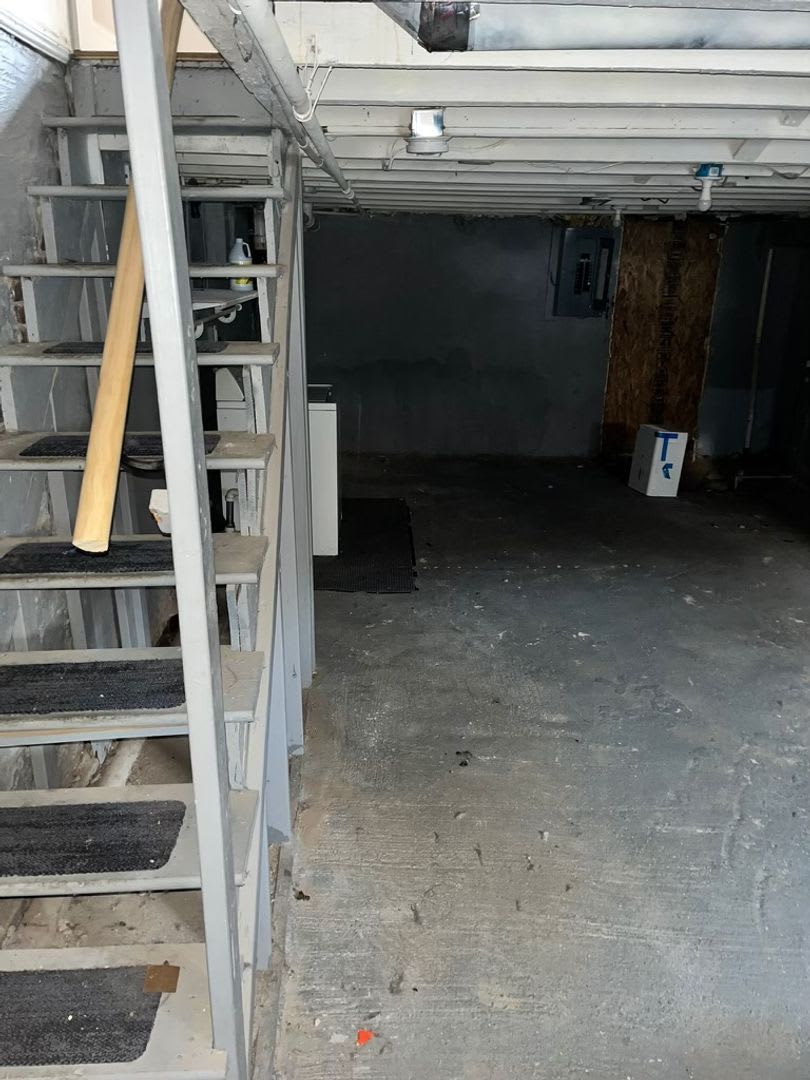 414 North Bouldin St