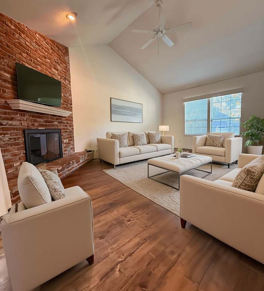 *Welcome to Your New Home in Cobble Shores at River Lake!*