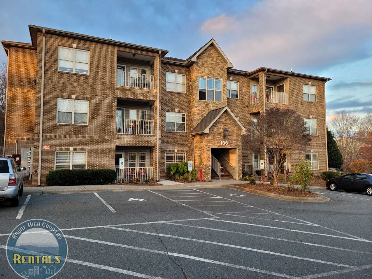 Convenient Boone Living – 3BD/3BA at Pine Ridge Condos