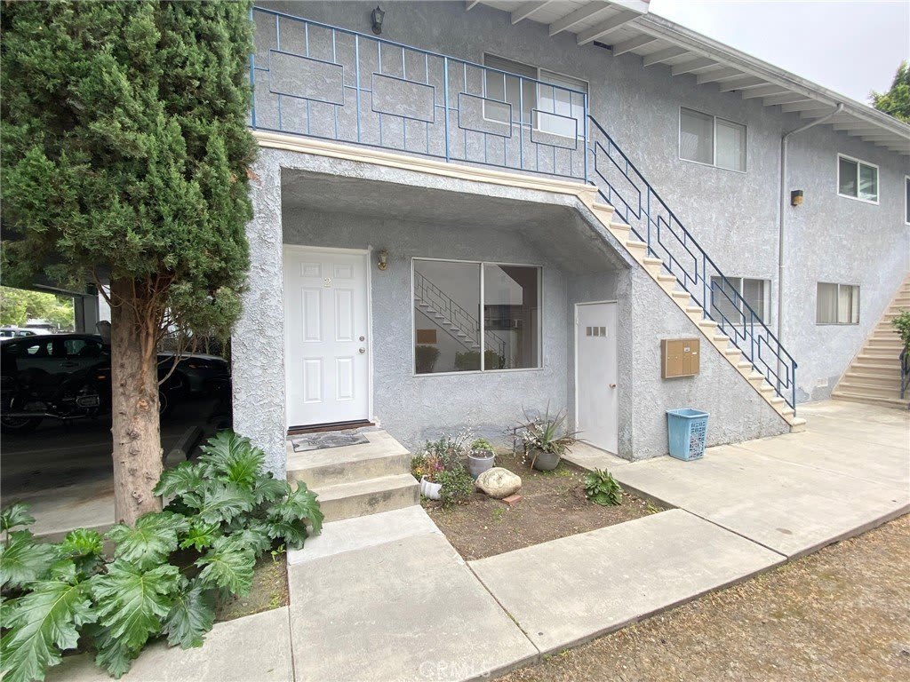 4237 Dixie Canyon Avenue