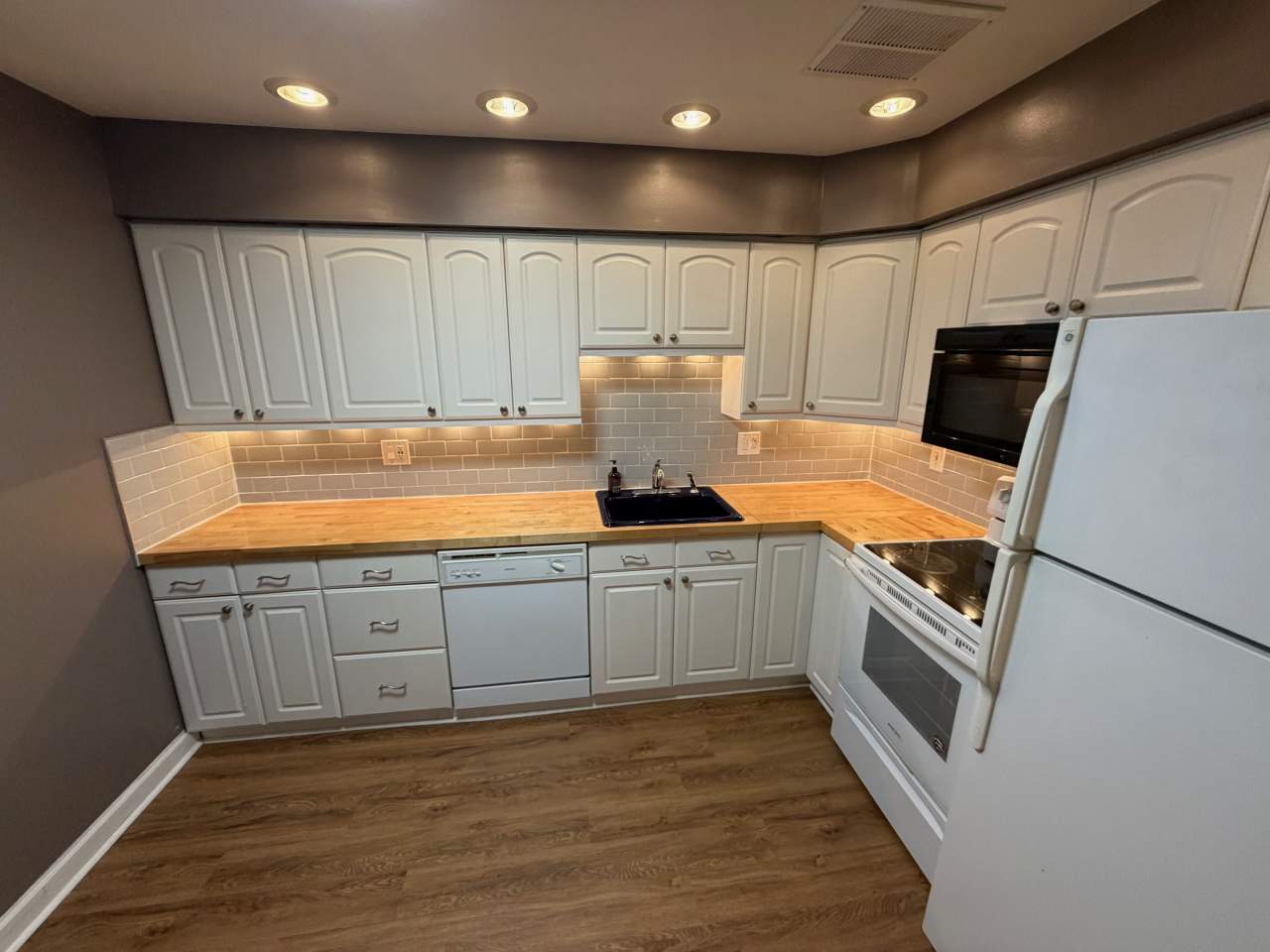 4000 Gypsy Lane - 107unit 107