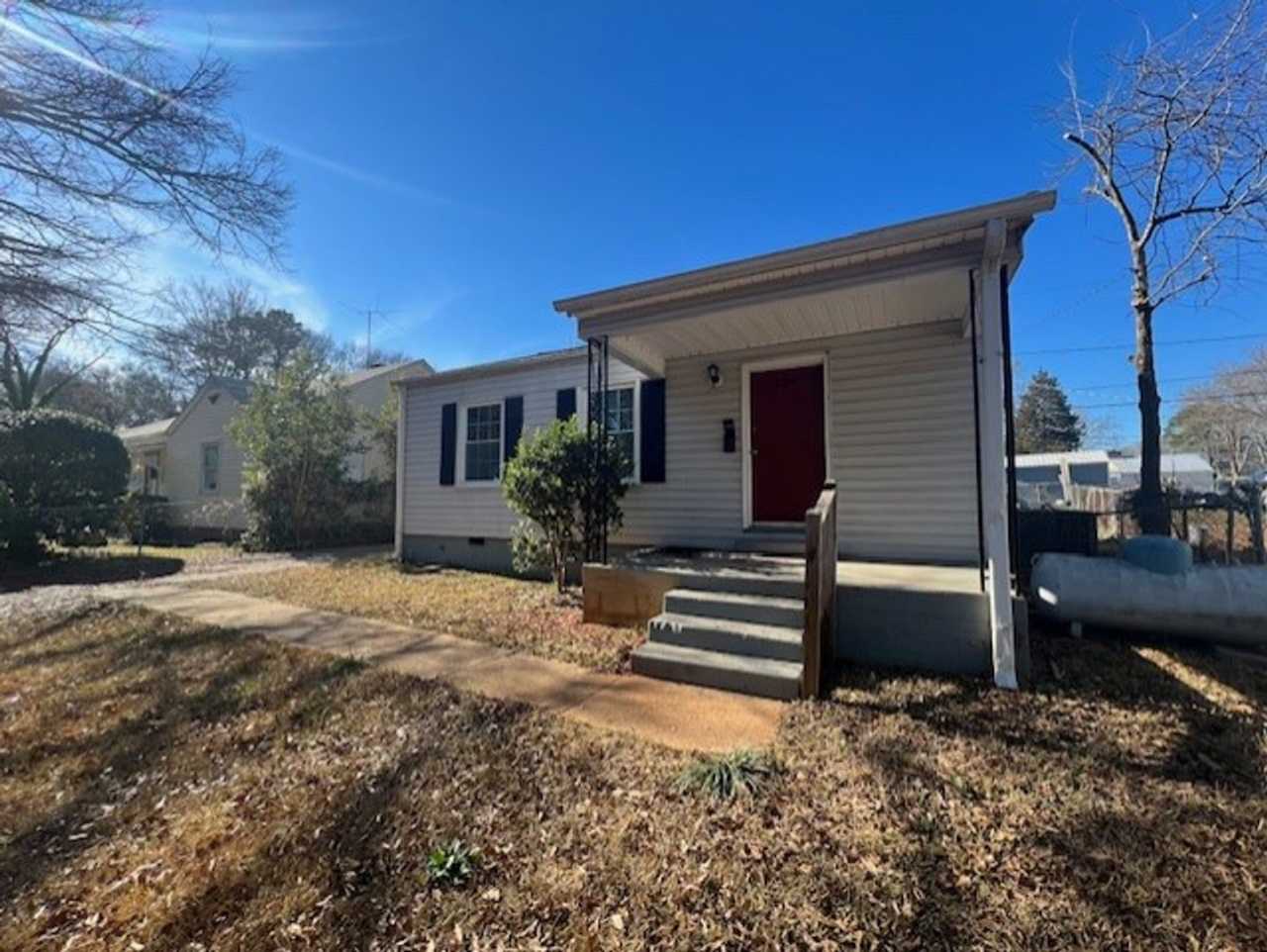Newly Remodeled 2/1 Single Family House in Spartanburg!!