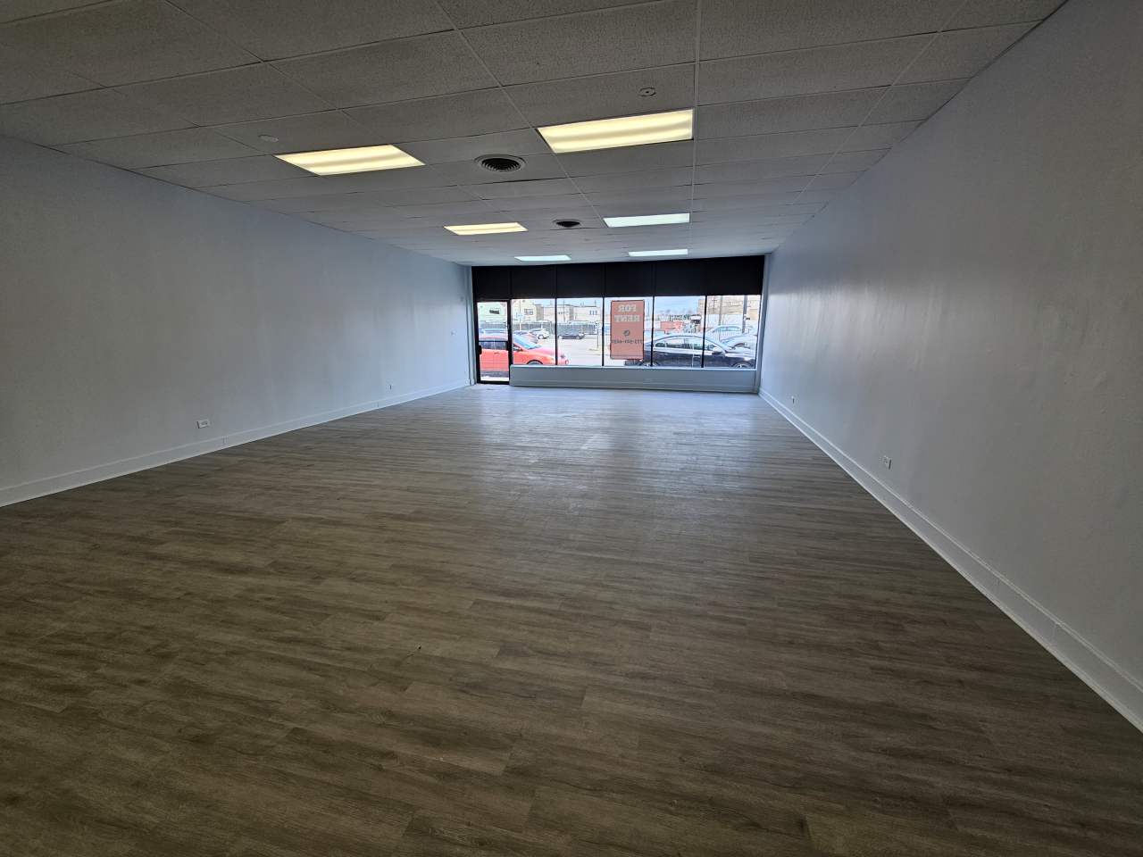 3346 N Milwaukee Ave