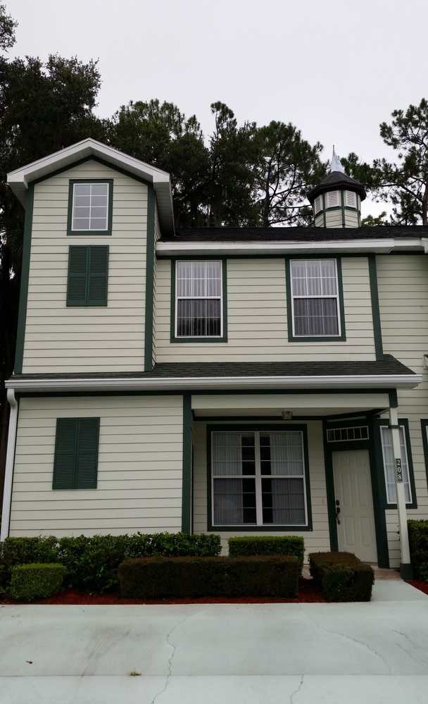 231 NE 28 AVE UNIT #208