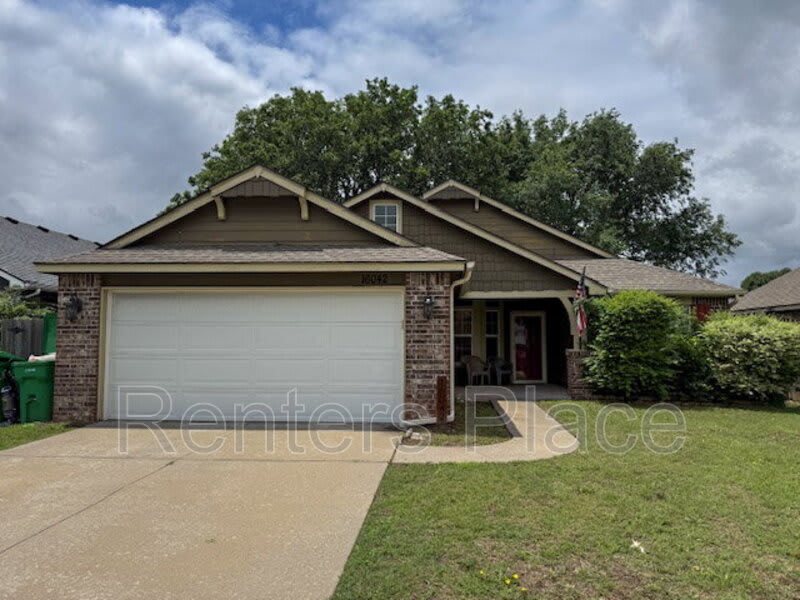 16042 South 85th Avenue East