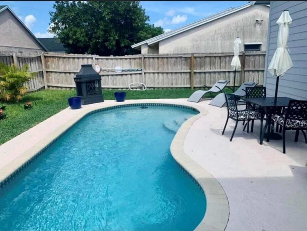 6135 Drake Street, Jupiter, FL 33458