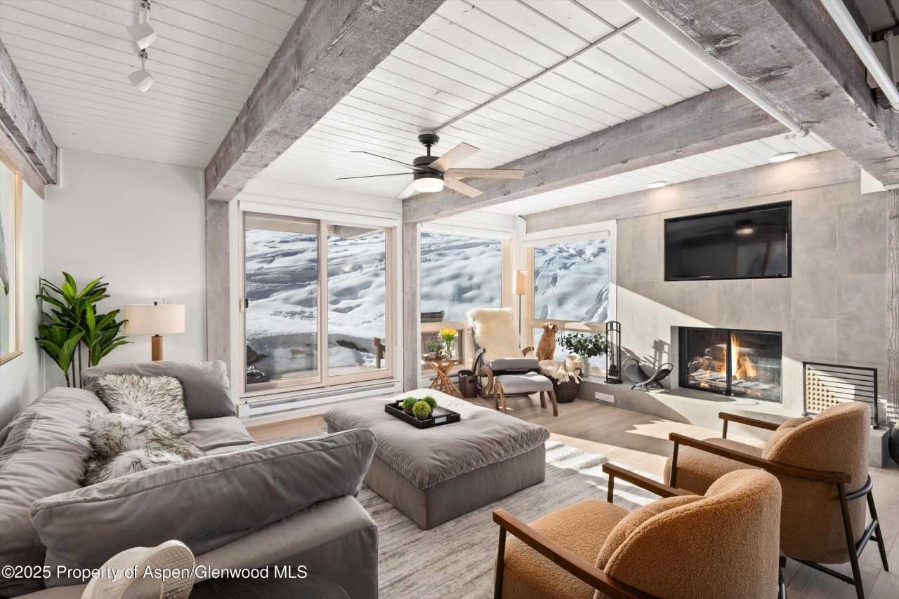 360 Wood Road unit: 113