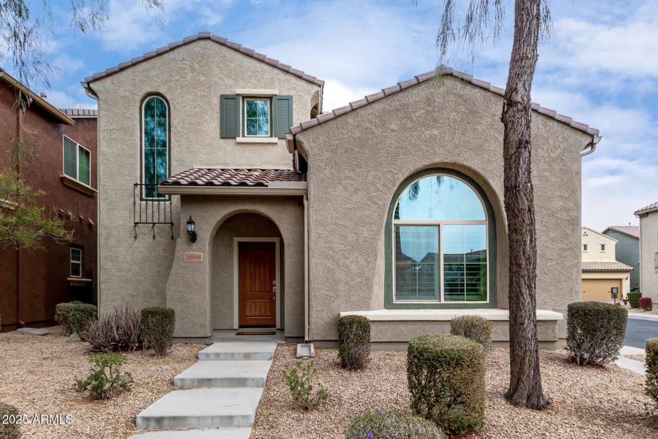 3660 E ZACHARY Drive