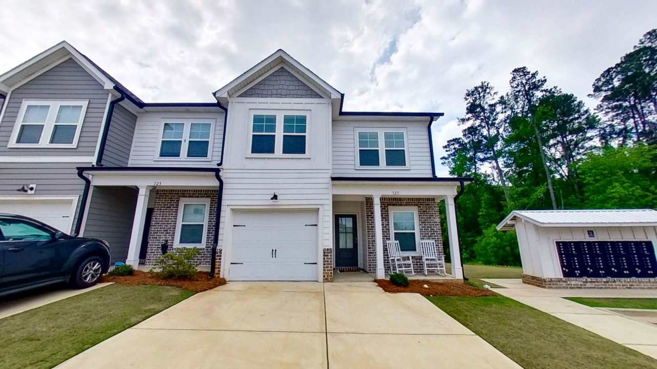 Well Kept Columbia County Rental