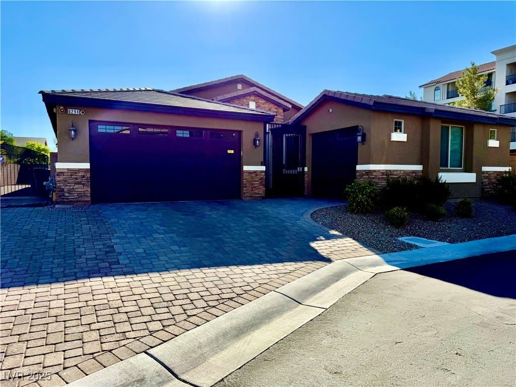 6298 Starflare Street