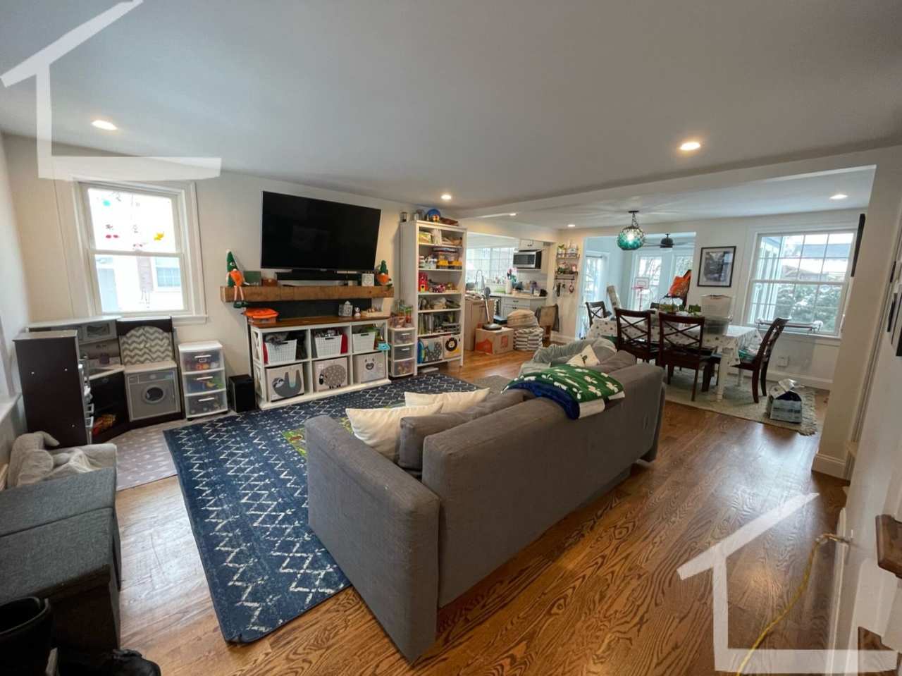 HOT NEWTON LISTING!!!