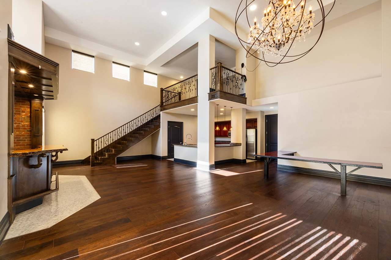 Manhattan Condo Penthouse