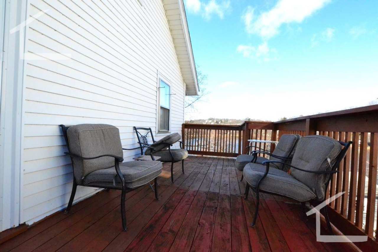 8 Bedroom!-No Broker Fee!